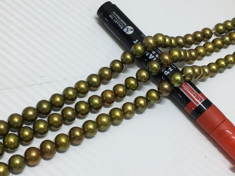 full strand 16 Inch Strand-48 Pcs Green color Near Round Shape 9.5 MM Natural Cultured pearl Beads,Freshwater pearl Strand Beads Approx