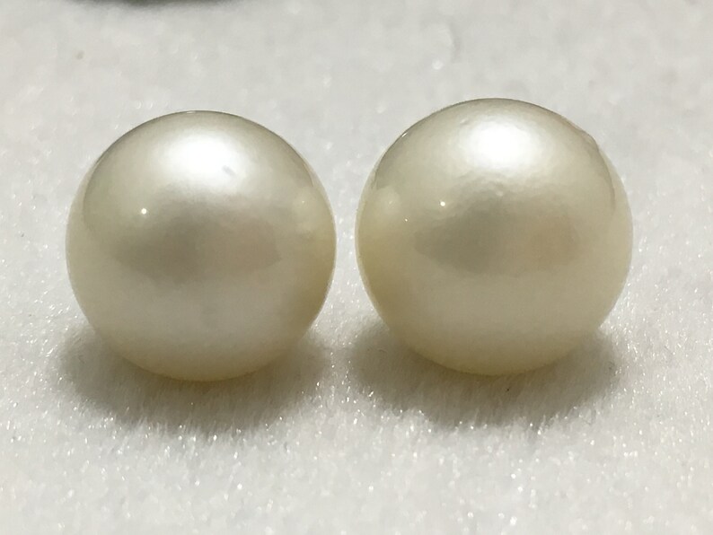 Off White Color Round Shape South Sea Pearl For Earring Etsy