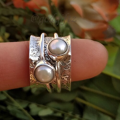 Pearl Dual Wavy Meditation Ring main image 0