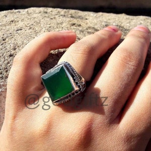 Green Onyx Gemstone Ring | Princess Cut Gemstone Ring for Women | Handmade 925 Sterling Silver Band Ring | Rose Quartz & Ruby Gemstone Ring