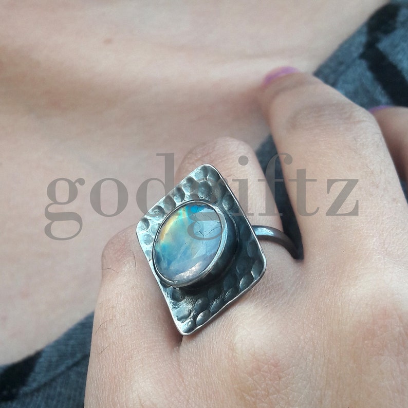 AAA Flashy Rainbow Moonstone Ring Black Rhodium Silver Ring Silver Jewelry Handmade Ring Designer Ring Antique Ring Bridesmaid Gift Womens