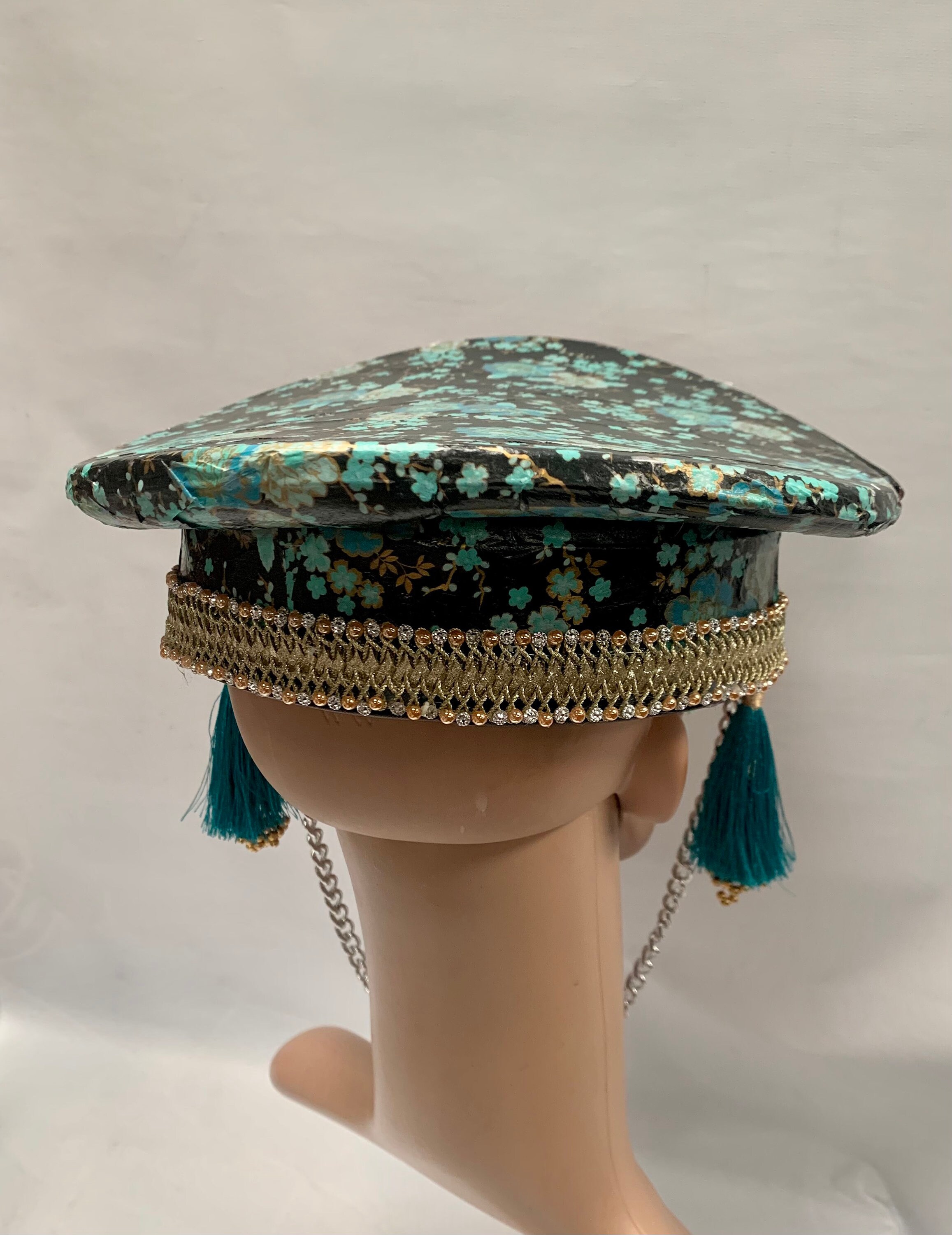 carnival mardi gras captain