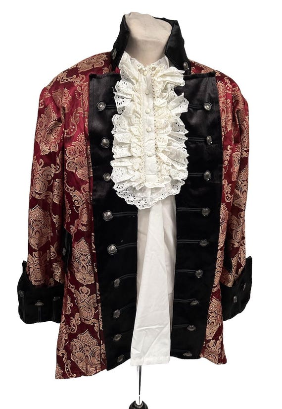 Jaqueta e camisa vintage estilo pirata, inspiradas no Renascimento