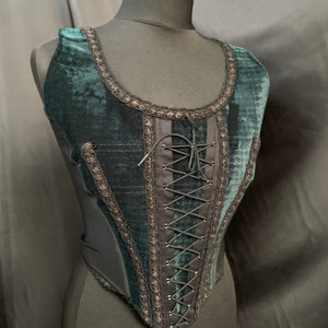 ゴシック服 ヴィンテージ ビクトリアンスタイル スチームパンク ダークグリーン ベルベット コルセット トップ sm