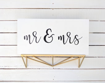 Mr and Mrs - Wood Sign | Wedding Anniversary Engagement Decor