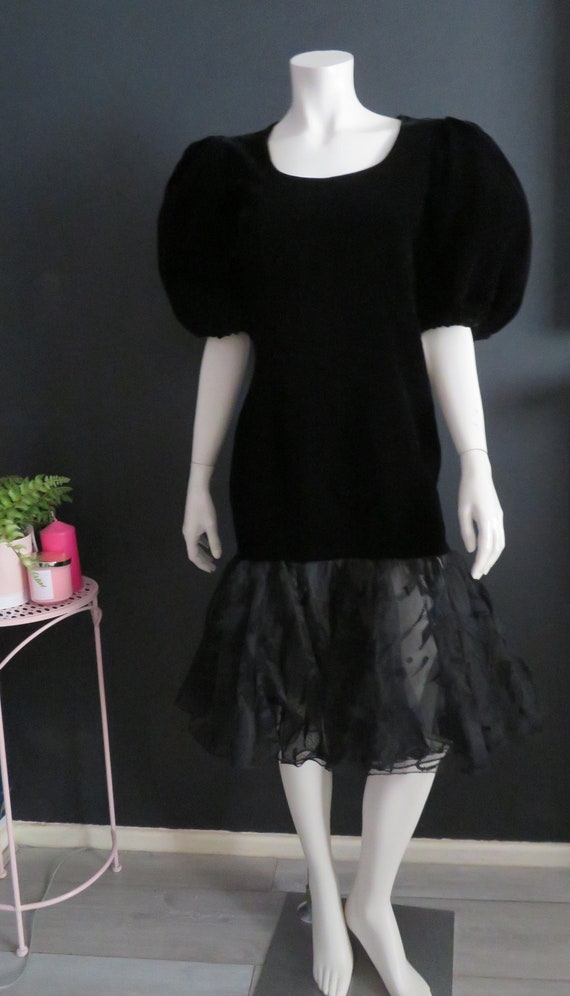 Vintage 1980's Mimmina Arezzo Italy Black Velvet E