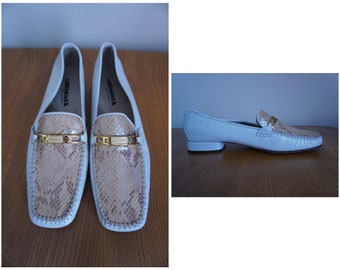 Vintage 1990's Gardenia Italy White Leather Loafers Beige Snake UK 5