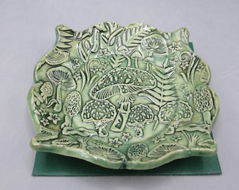 Trinket dish; Jewelry dish; Tea bag holder