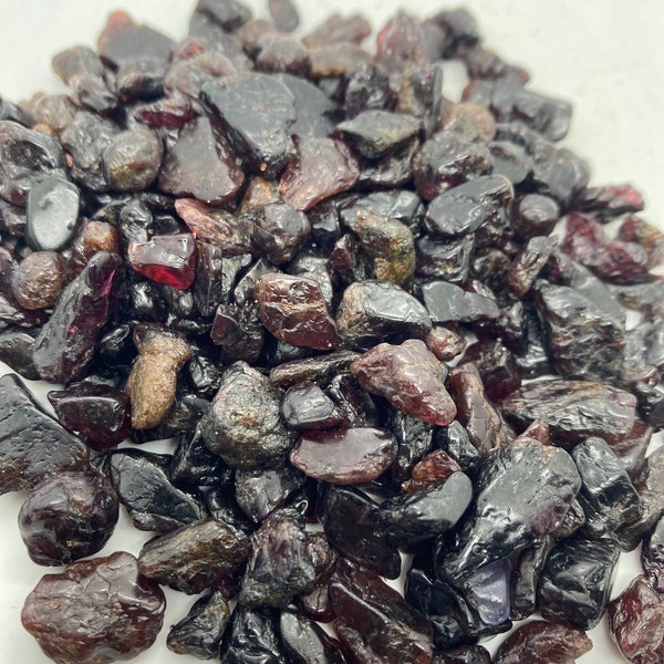Natural Raw GARNET Chips Polished Crystal Garnet Stone, Spessartite, Loose Gemstone, Healing Crystal, Red Garnet Rough