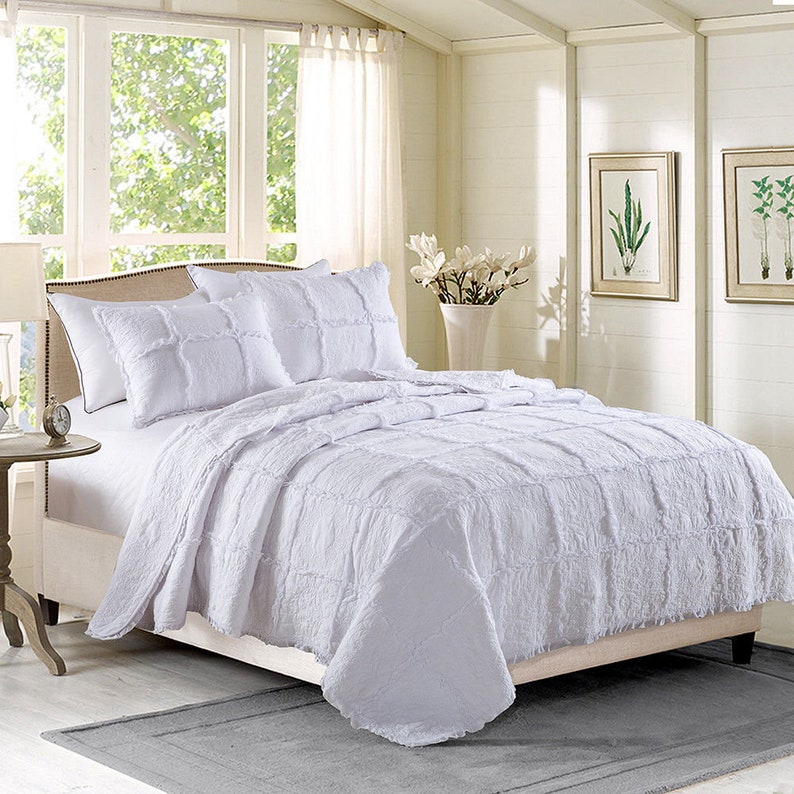 Luxury Quilted 100 Cotton Coverlet / Bedspread Set Embroidery Etsy