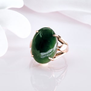 Nephrite Jade Ring, Size 5 US, Vintage Gold Rings, RI0003