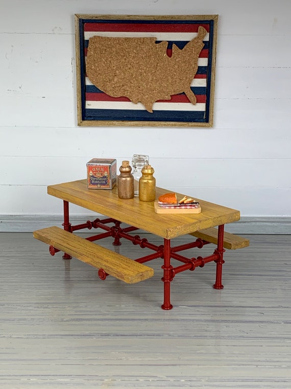 dollhouse kitchen table