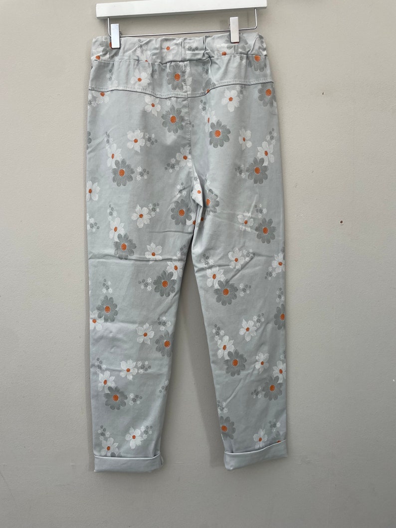 The Daisy Magic Pants. Grey