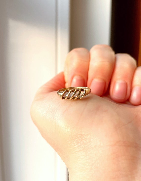9ct Yellow Gold Knot Ring - Britannia Jewellery