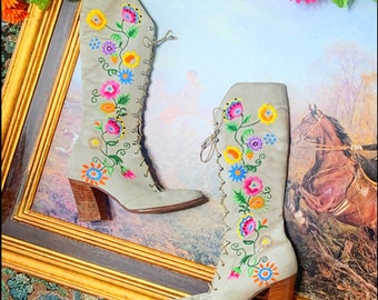 Vintage 60s 70s Penny Lane Jerry Eduard Embroidered Gogo Boots