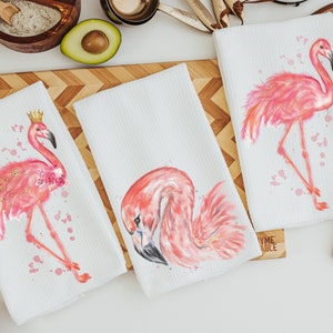 flamingo kitchen towels, new home gift for best friend, flamingo gifts for women, coastal decor beach house gifts for Mom, flamingo decor