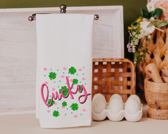 hot pink lucky vibes St Patricks day hand towel for bathroom, green shamrock St Pattys day kitchen towels, Irish gifts for friends, best