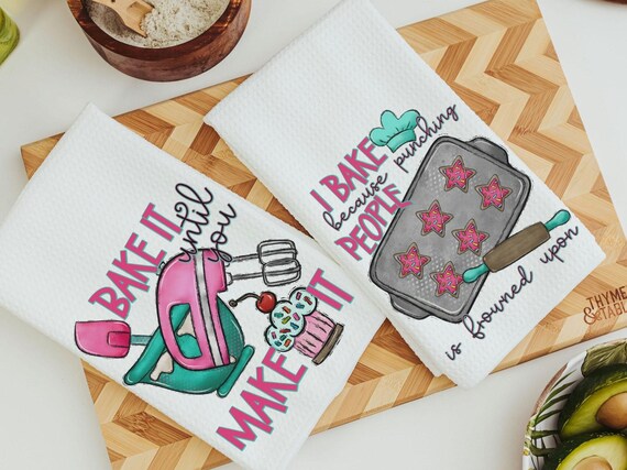 I bake because punching people is frowned upon towels, baking bridal shower kitchen gifts, funny baking kitchen towels, baker gift for women