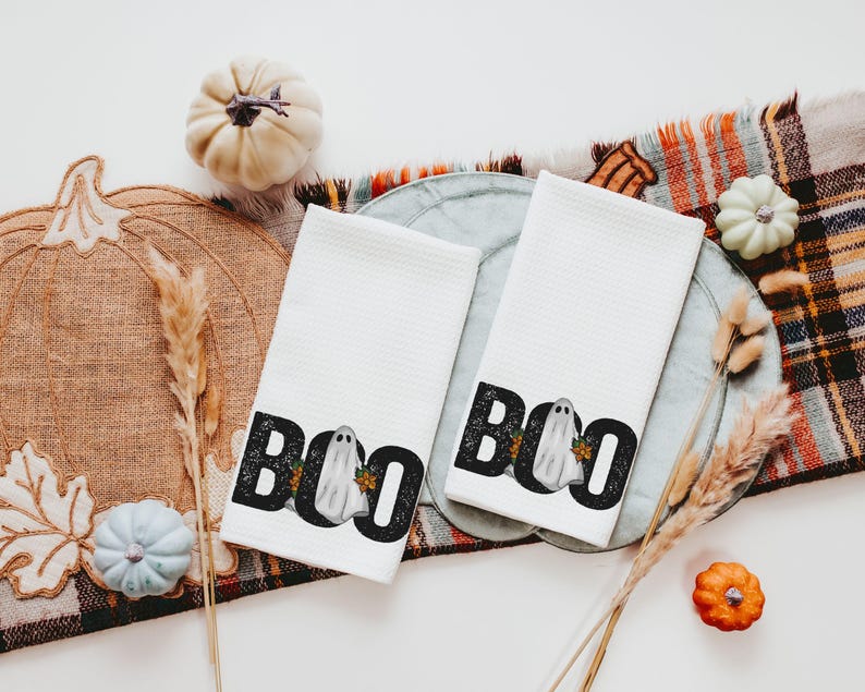 CapableByDesign Boo Halloween  towels set of 2