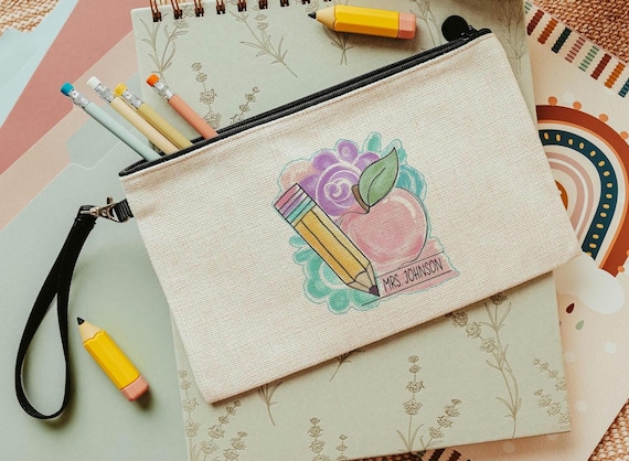 Personalized teacher wristlet with name