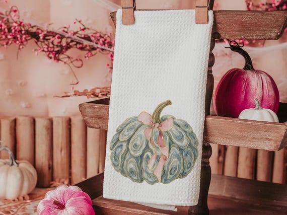 oyster shell pumpkin hand towel guest bathroom decor, Thanksgiving hosting gift, fall coastal kitchen towels housewarming gifts for friends