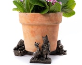 Antique Bronze Beatrix Potter Mrs Tiggy-Winkle and Friends Potty Feet Plant Pot Feet x 3 - Pot Risers, Pot Stands, Plant Supports, Yard Art.