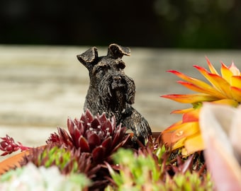 Bronze Schnauzer Pot Buddy, Pot Hanger, Gift Boxed, Garden Gifts, Antique Decor, Plant Pot Decor, Pot Hanging, Yard Decor, Garden Decor