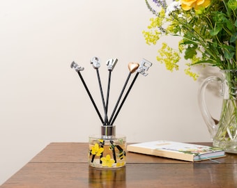 Love Reed Diffuser Set: Decorative Aromatherapy Diffuser Décor