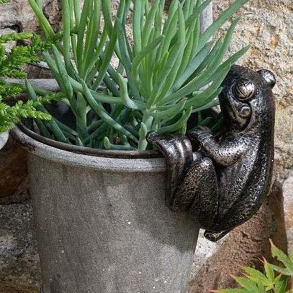 Bronze Frog Pot Buddy, Pot Hanger, Gift Boxed, Garden Gifts, Antique Decor, Plant Pot Decor, Pot Hanging, Yard, Frog Gifts, Garden Decor