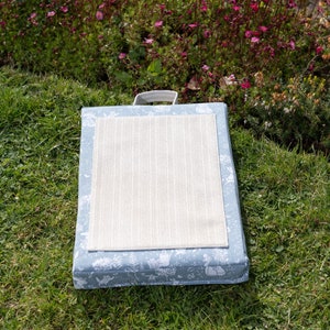Beatrix Potter, Peter Rabbit, Folding Kneeler, Adult, Gardening, Kneeler Pad, Gardening Gift, Garden Furniture, Garden Gifts, Garden, Yard