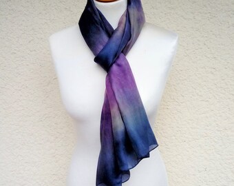 Hand-Painted Silk Scarf: Unique Fashion Accessory