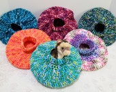 Beret Bed Favorite Snuggle Pod Hideaway Sleep Sack for Ferrets, Rats Small Animals Crochet Knit