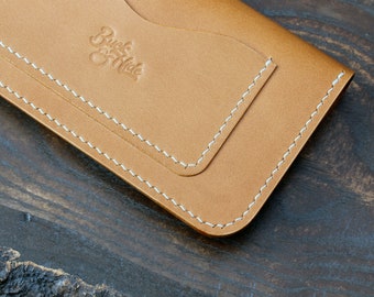 Trucker-style Snap Mid-wallet With Zipper Pouch, Biscuit Buttero