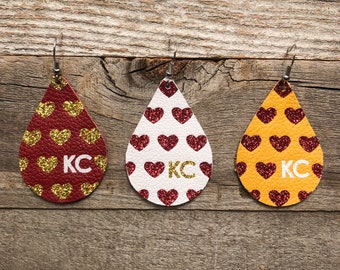 Me encantan los pendientes de cuero KC