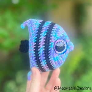 Angelfish plushie / amigurumi/ stuffed animal / crochet
