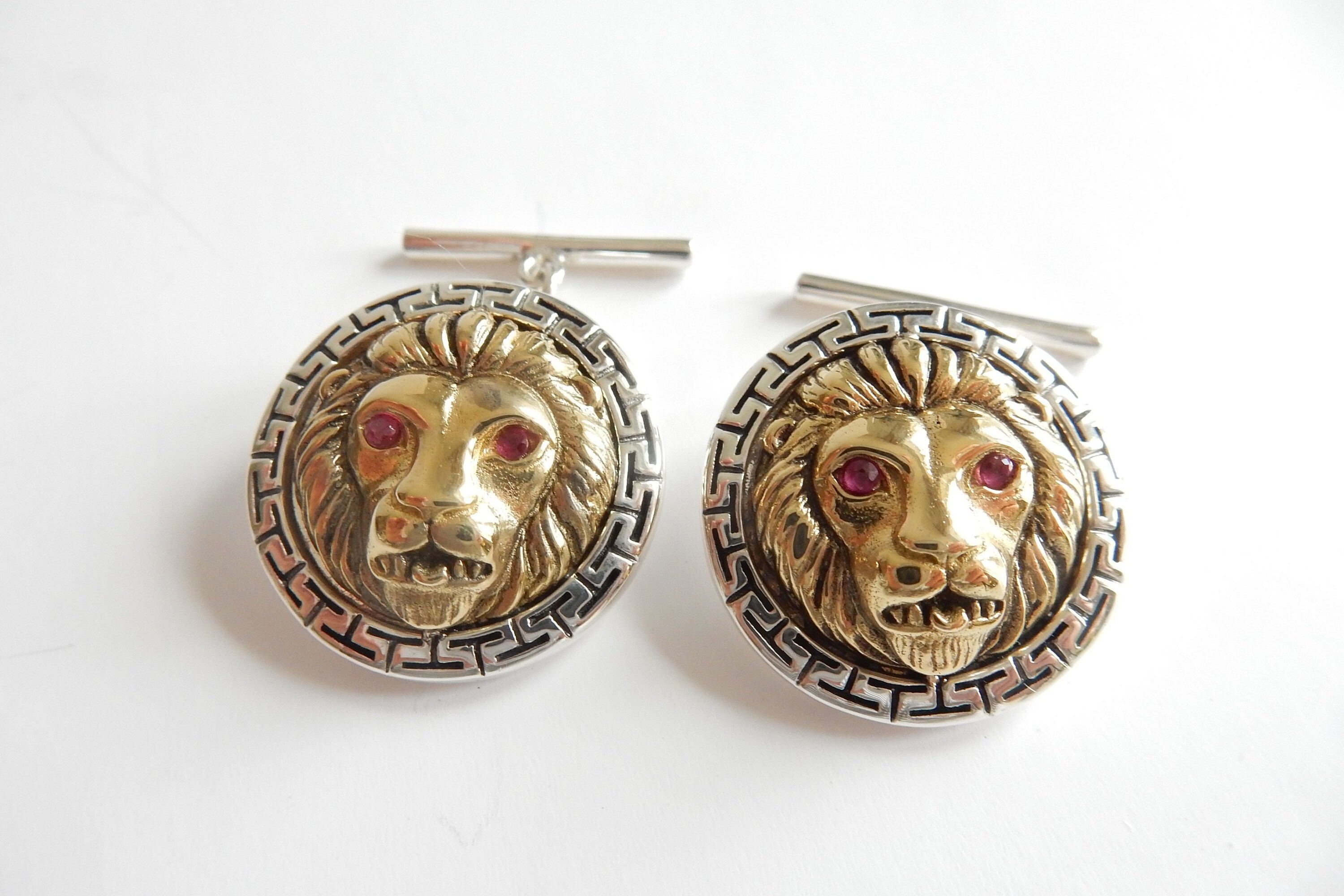 Authentic Gianni Versace Medusa Cufflinks gold plated
