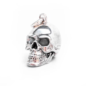 Pendentif tête de mort en argent sterling