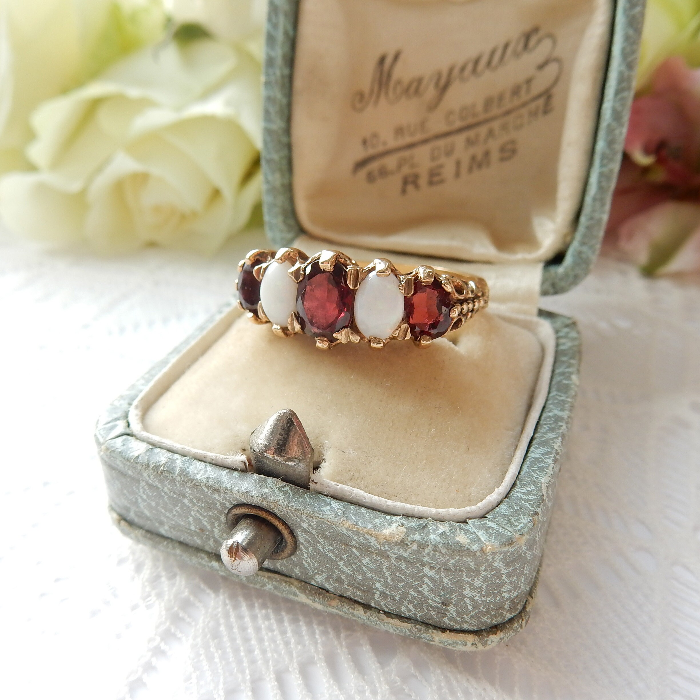 Garnet opal shop
