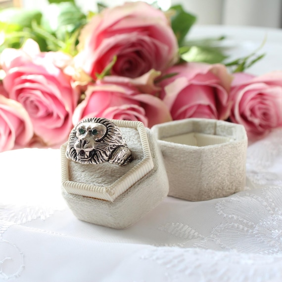 Solid Silver Lion Emerald Ruby Signet Ring - image 1