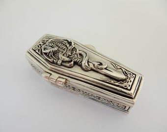 Novelty Silver Skeleton in Coffin Vesta Match Striker