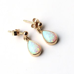 9ct Gold Amethyst Drop Earrings