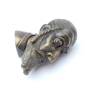 Novelty Victorian Style Brass Fagin Judaic Jewish Man Vesta Match Striker