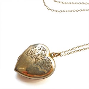 médaillon coeur roulé en or vintage avec chaîne