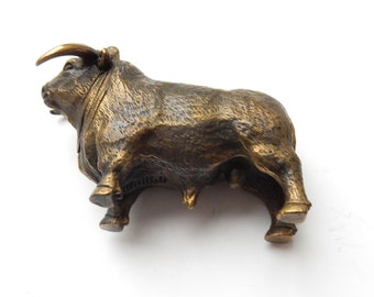 Novelty Brass Bull Ox Vesta Match Safe Snuff Box