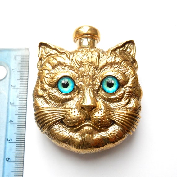 Cat head shop perfume