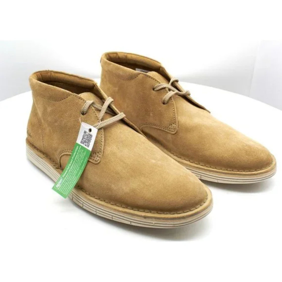 clarks mens forge stride chukka boots flat heel