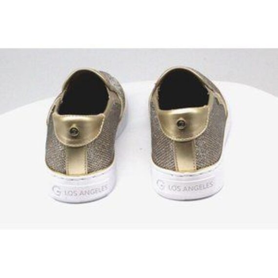 gbg slip on sneakers