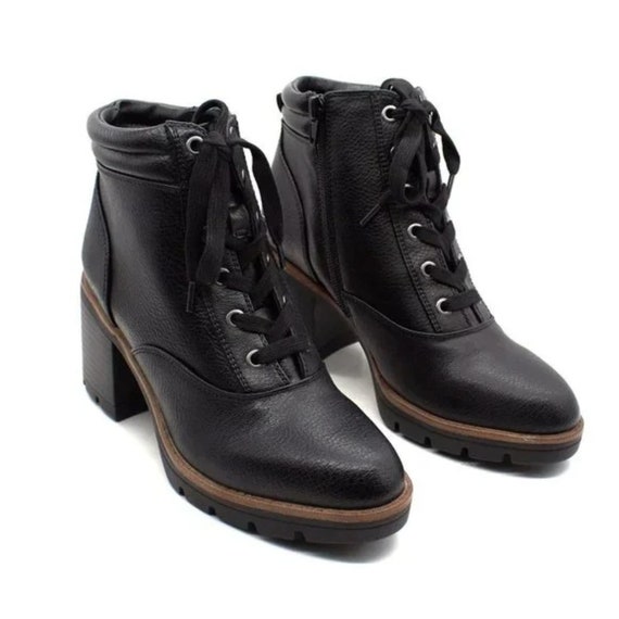naturalizer madalynn bootie