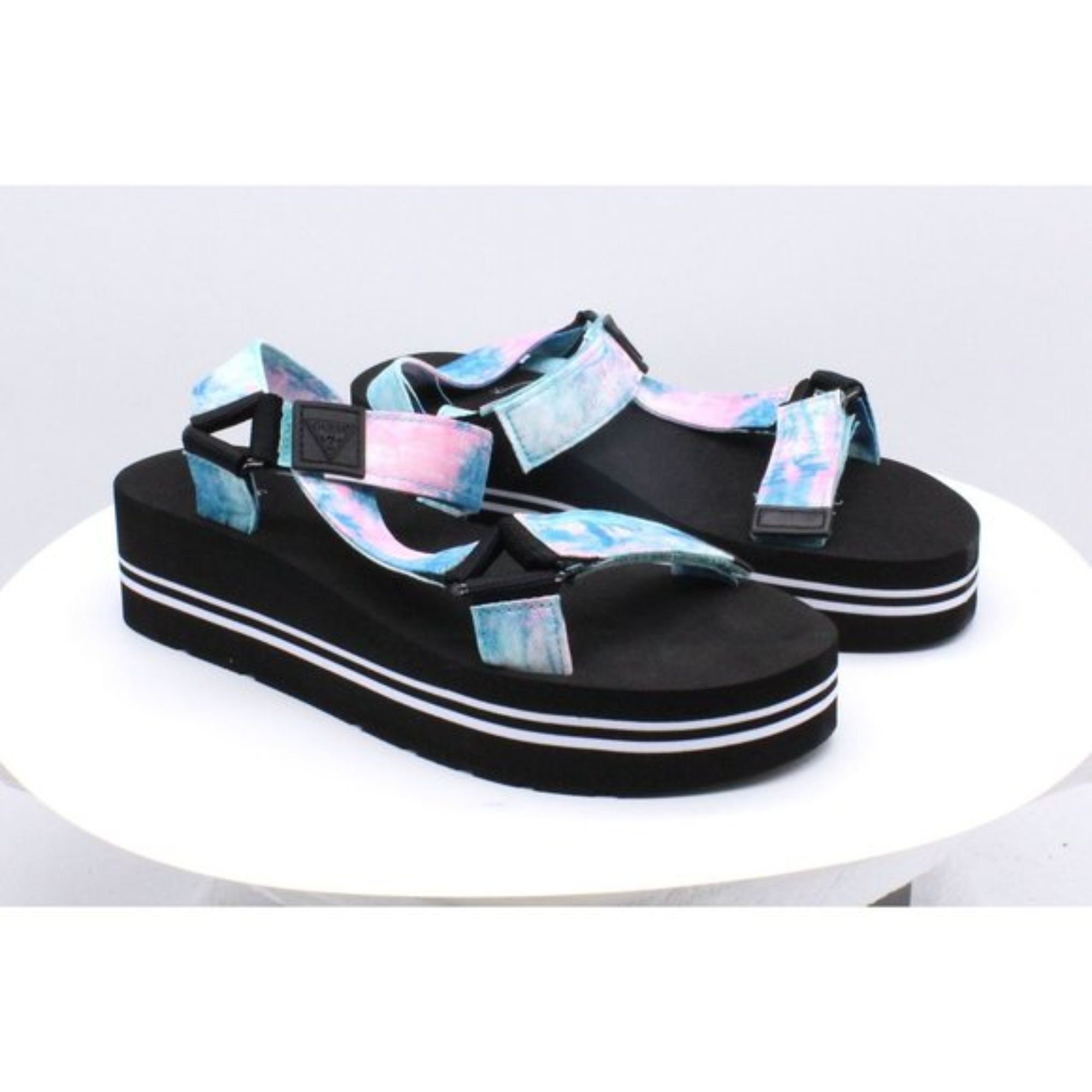 guess strappy platform sandals