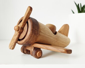 Avión de madera hecho a mano, decoración del hogar, decoración natural y juguete para niños.